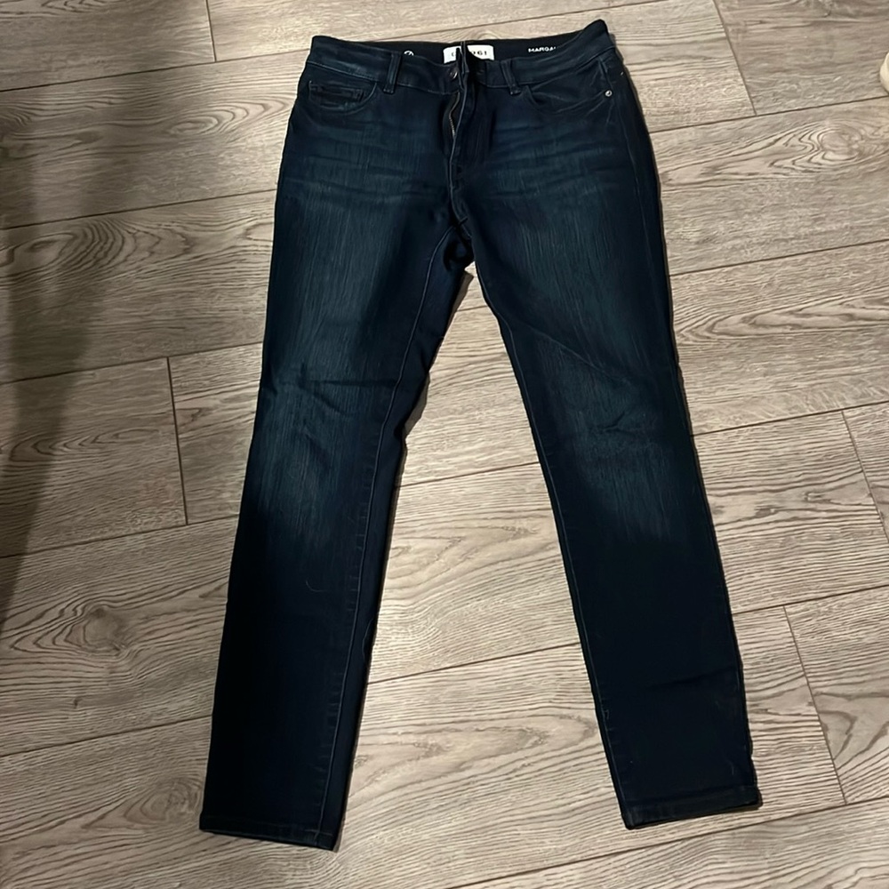 DL1961 stretchy dark jean - BARELY WORN